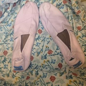 Pastel pink toms worn once